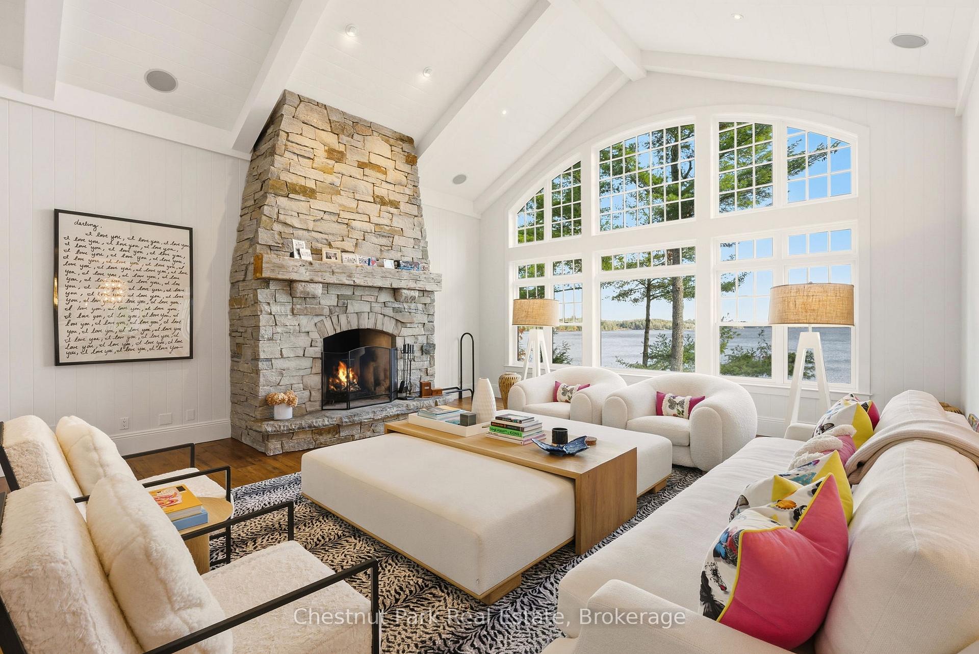 4 Bedroom Single Family Home/House's Image 3