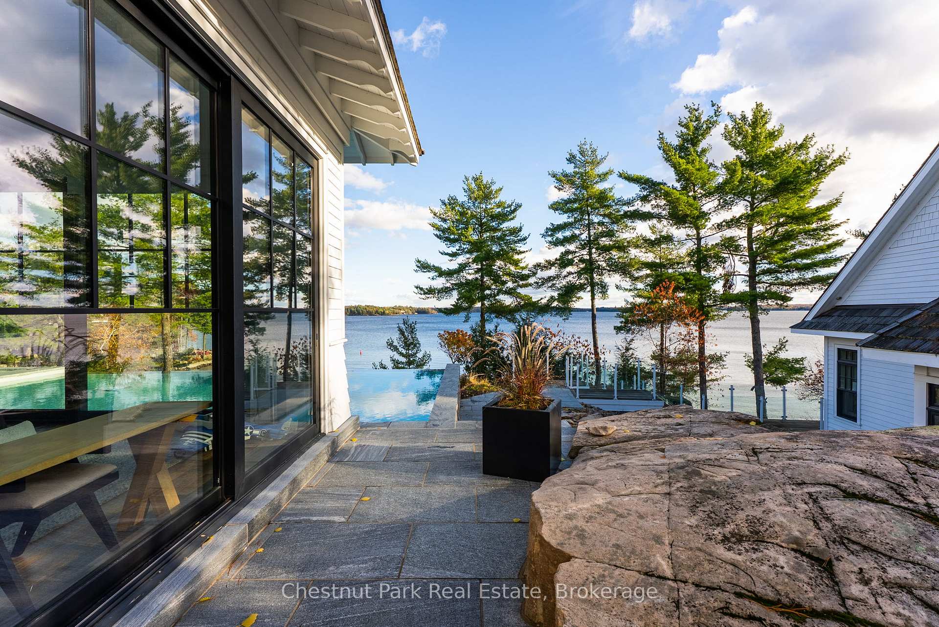 4 Bedroom Single Family Home/House's Image 18