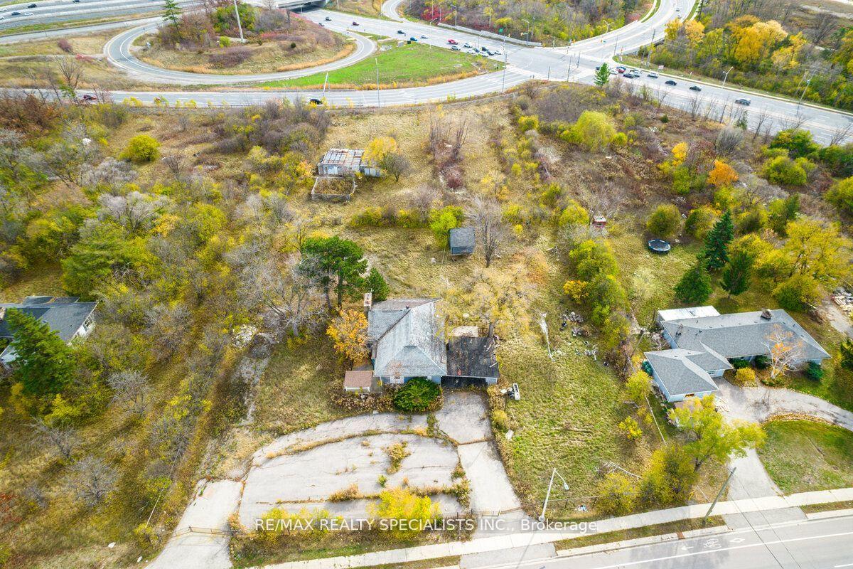 2036 Upper Middle Road E Oakville Ontario Canada Sale commercial Verd Franks RE/MAX Realty Specialists Inc., Brokerage *
