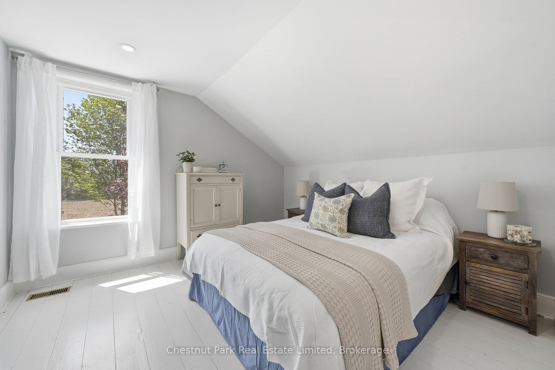 4 Bedroom Single Family Home/House's Image 30