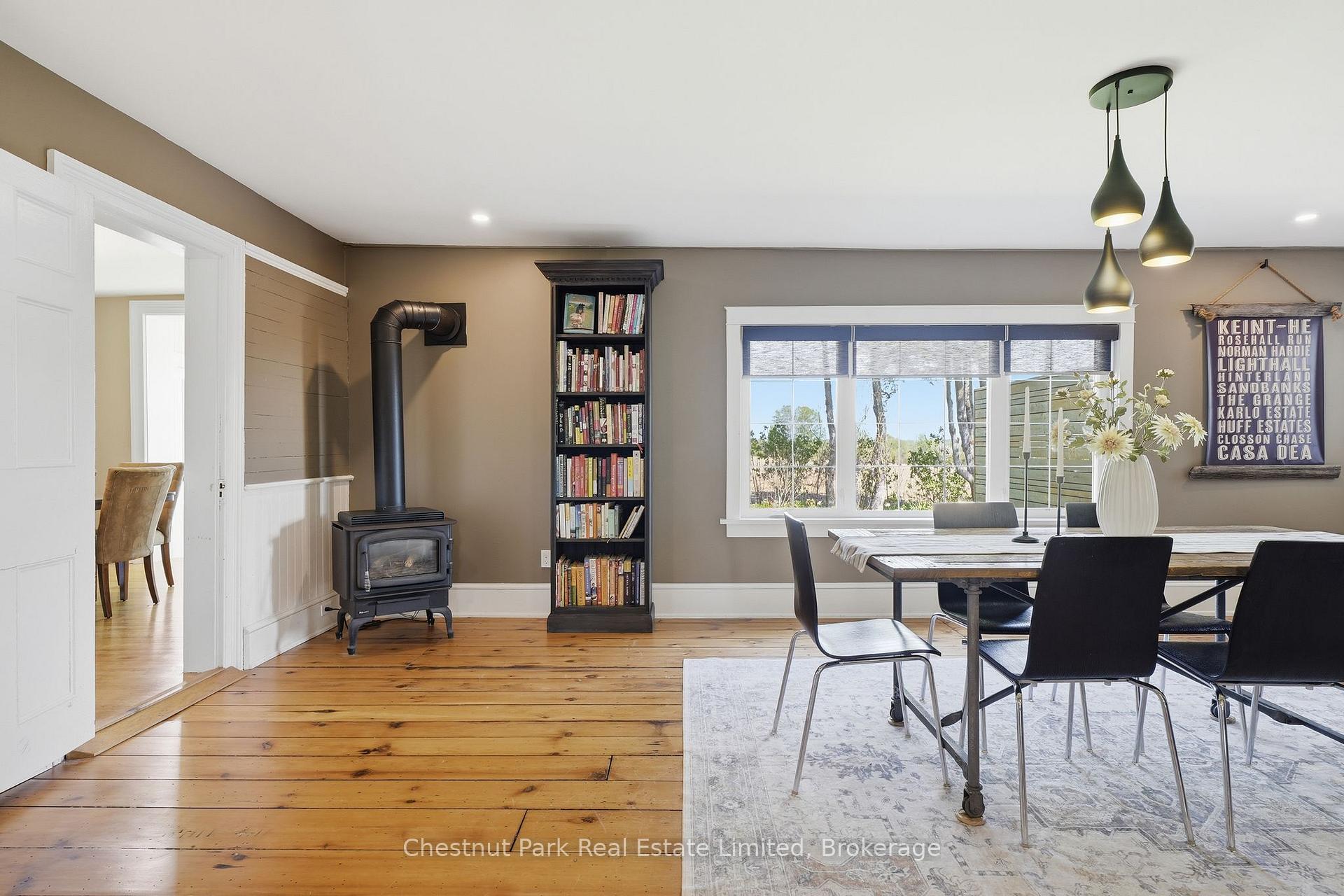4 Bedroom Single Family Home/House's Image 14