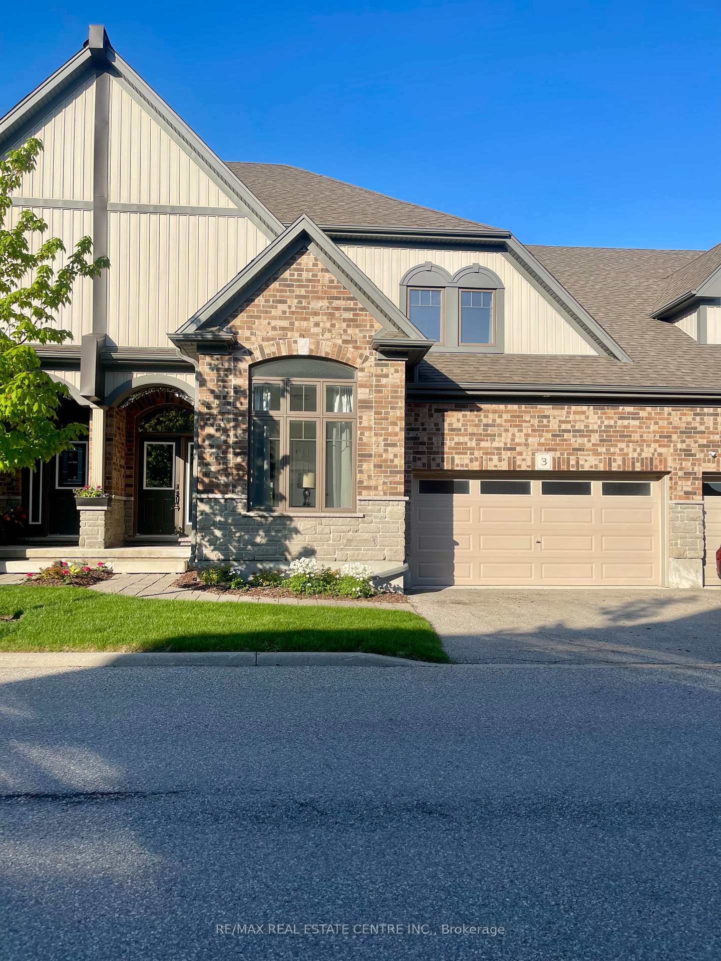 3 - 39 Kay Crescent Guelph Ontario Canada Sale residential KAY PATEL RE/MAX Real Estate Centre Inc., Brokerage *