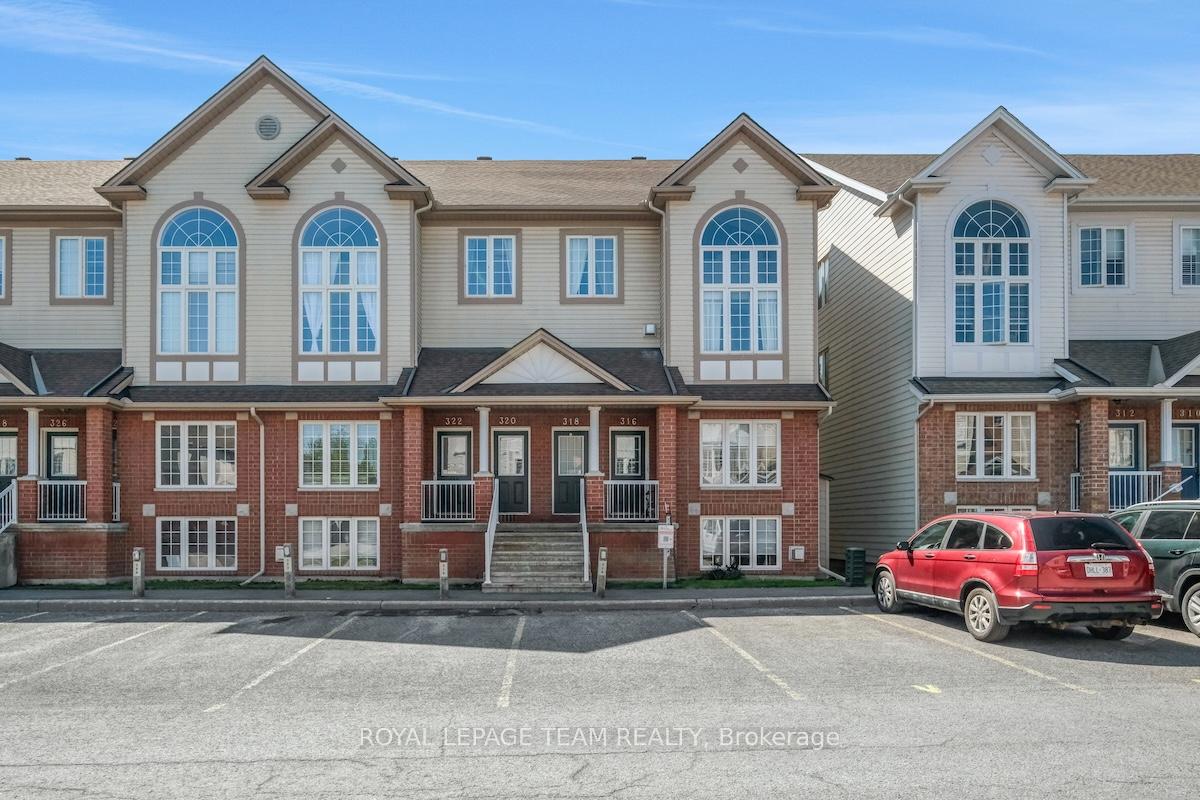 320 Wiffen Private Ottawa Ontario Canada Sale residential Hisham Abdalla Royal Star Realty Inc., Brokerage*