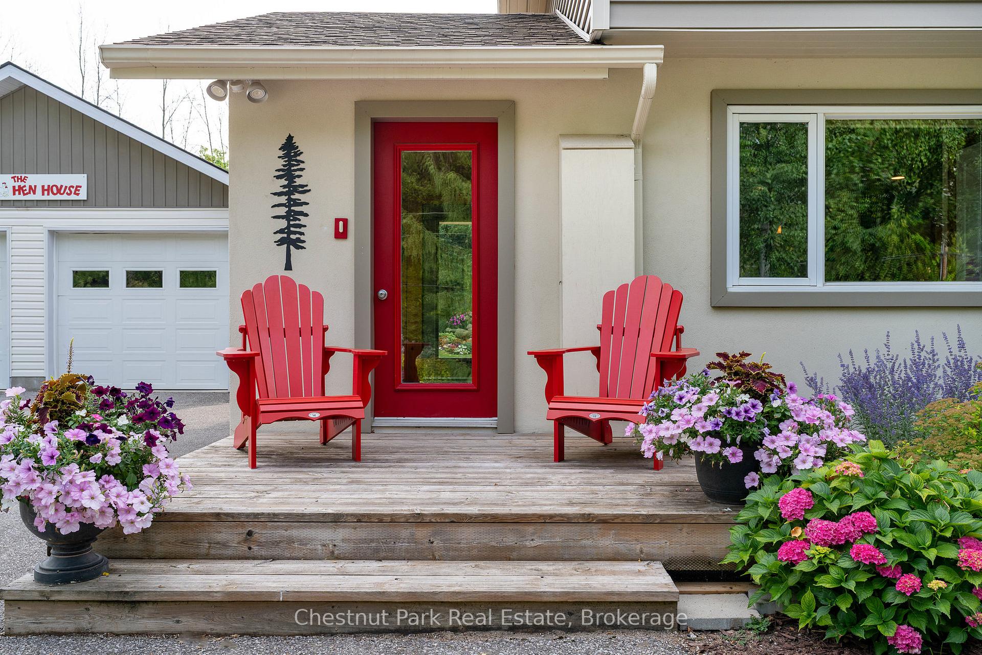 4 Bedroom Single Family Home/House's Image 3