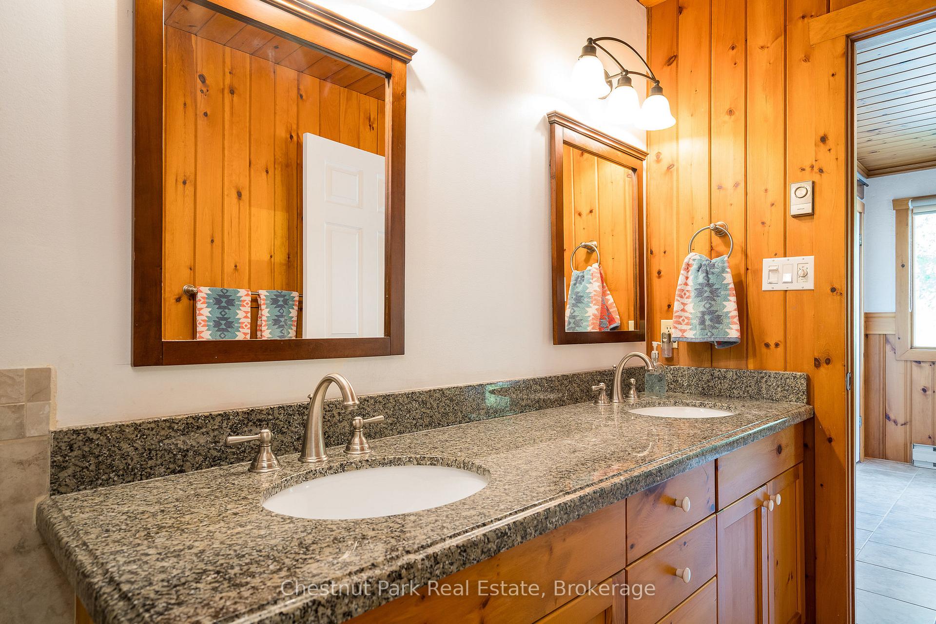 4 Bedroom Single Family Home/House's Image 38