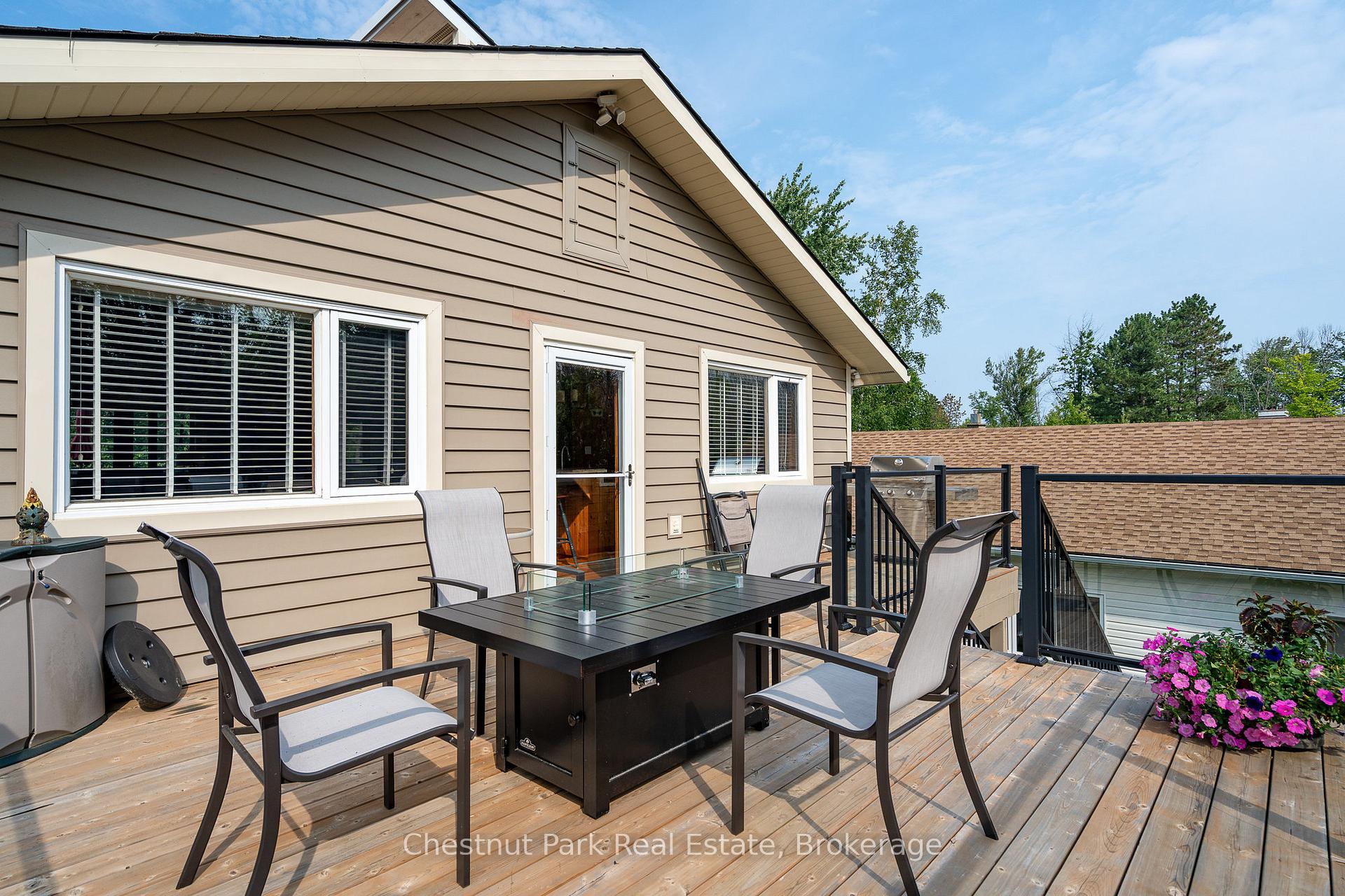 4 Bedroom Single Family Home/House's Image 23