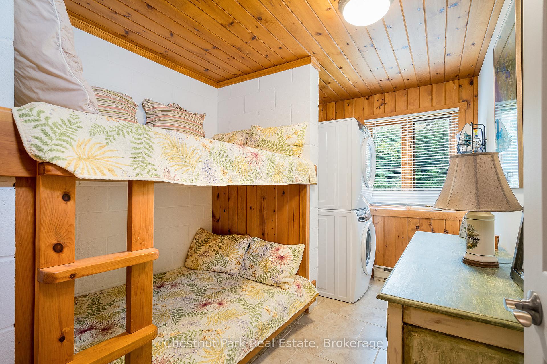 4 Bedroom Single Family Home/House's Image 34