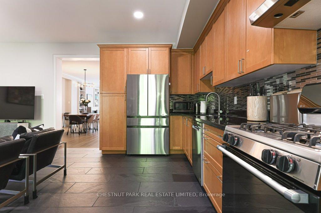 4 Bedroom Single Family Home/House's Image 10