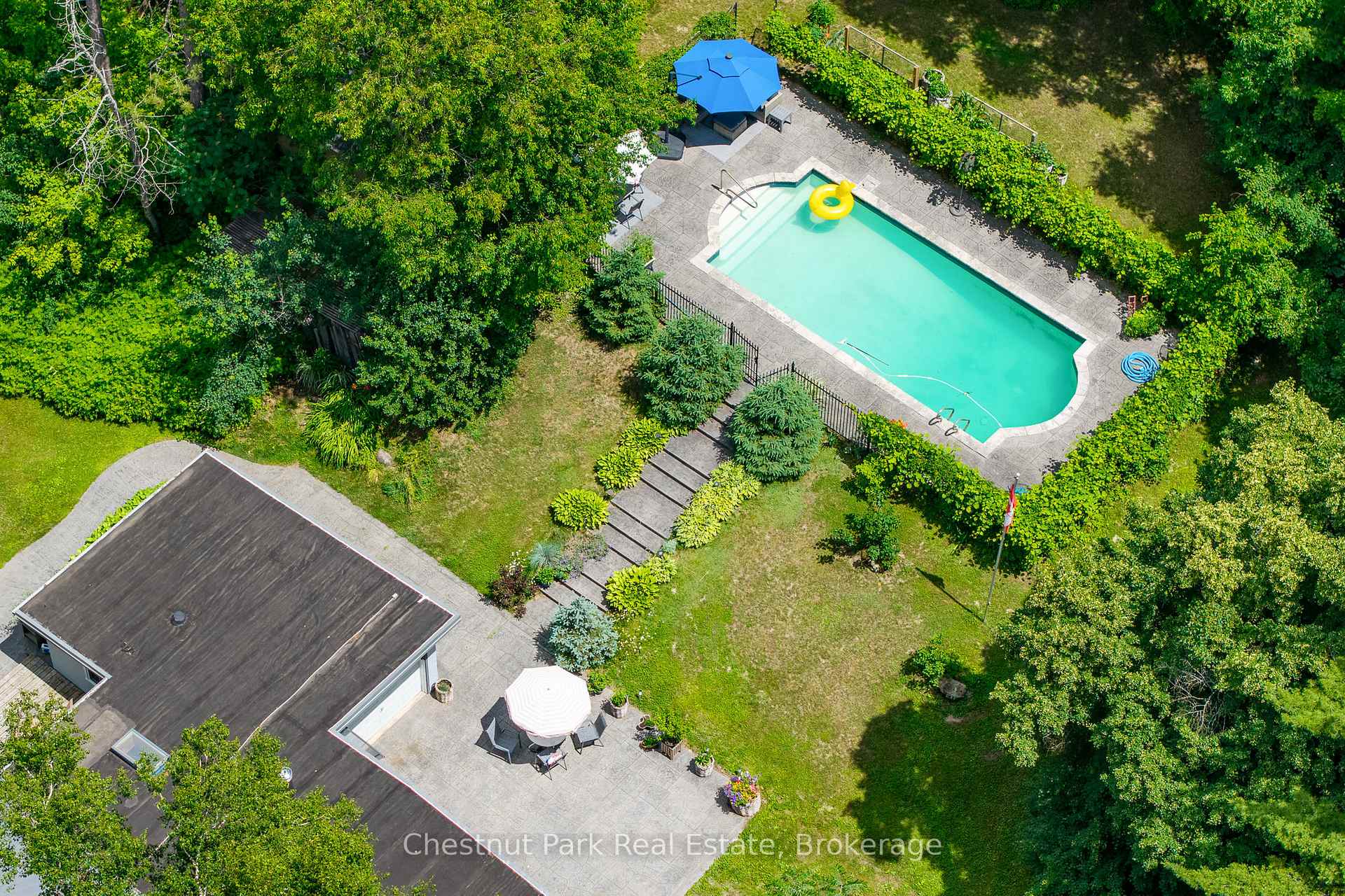 4 Bedroom Single Family Home/House's Image 37