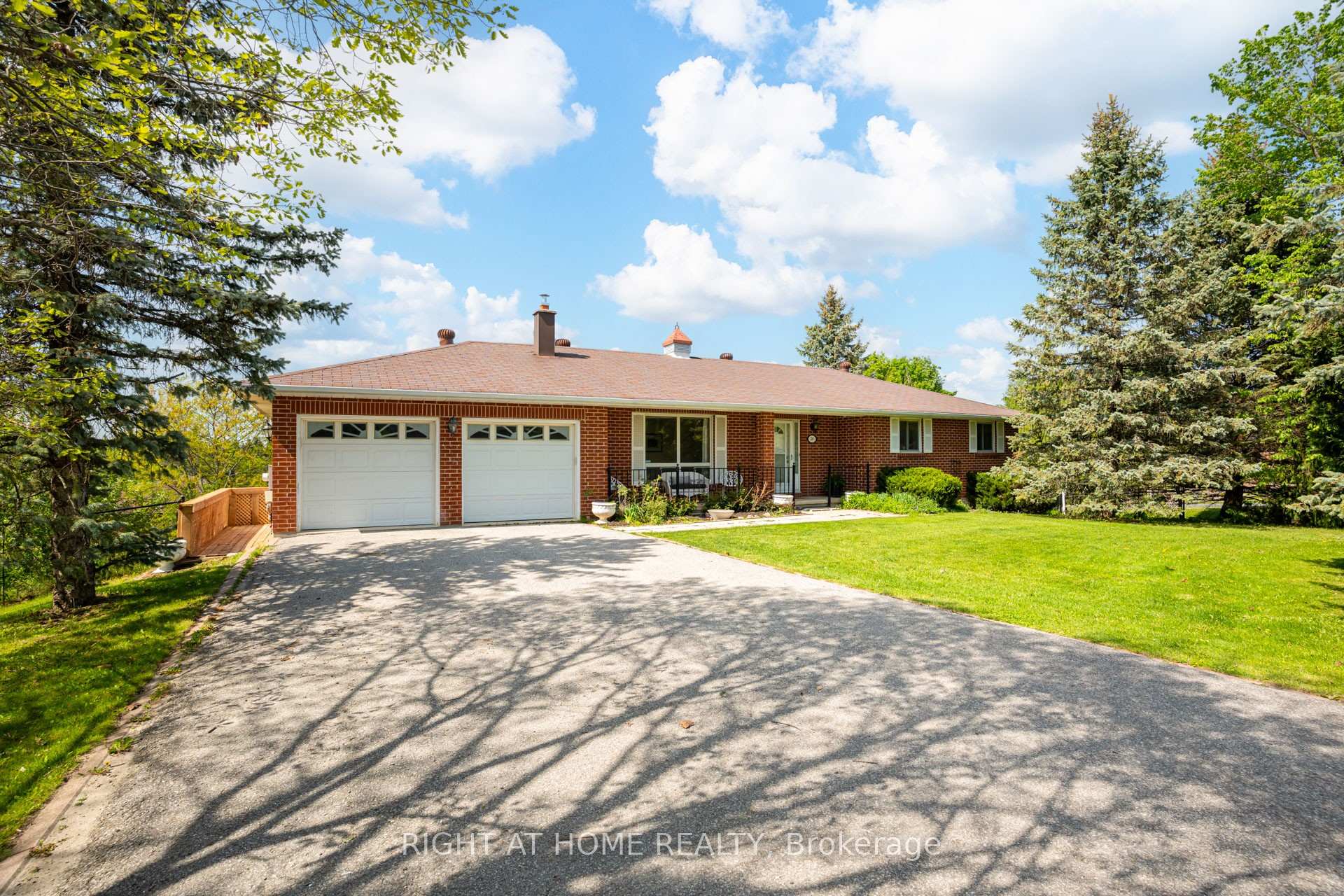 24 Joseph Street Adjala-Tosorontio Ontario Canada Sale residential Sharon Steinman Right at Home Realty, Brokerage*