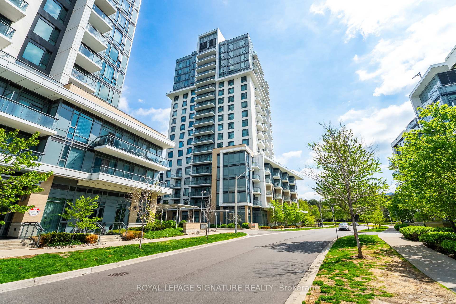 358 - 60 Ann O'Reilly Road Toronto Ontario Canada Sale residential Dhritiman Roy Royal LePage Signature Realty, Brokerage *