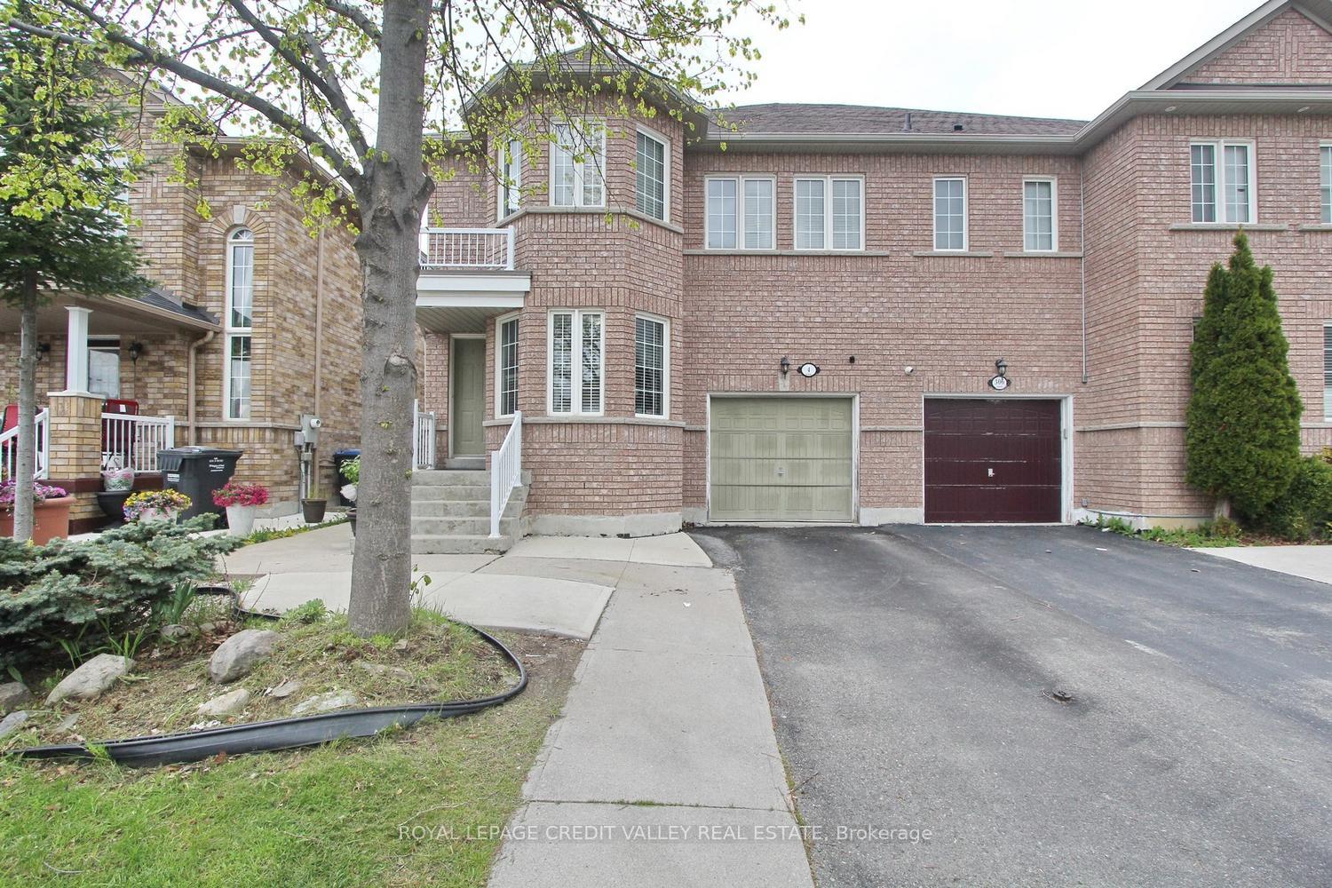 4 Kanata Road Brampton Ontario Canada Sale residential Lillieth Wolliston Royal LePage Credit Valley Real Estate, Brokerage*