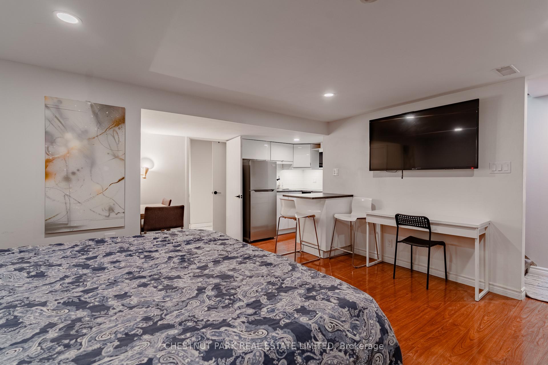 4 Bedroom Single Family Home/House's Image 29