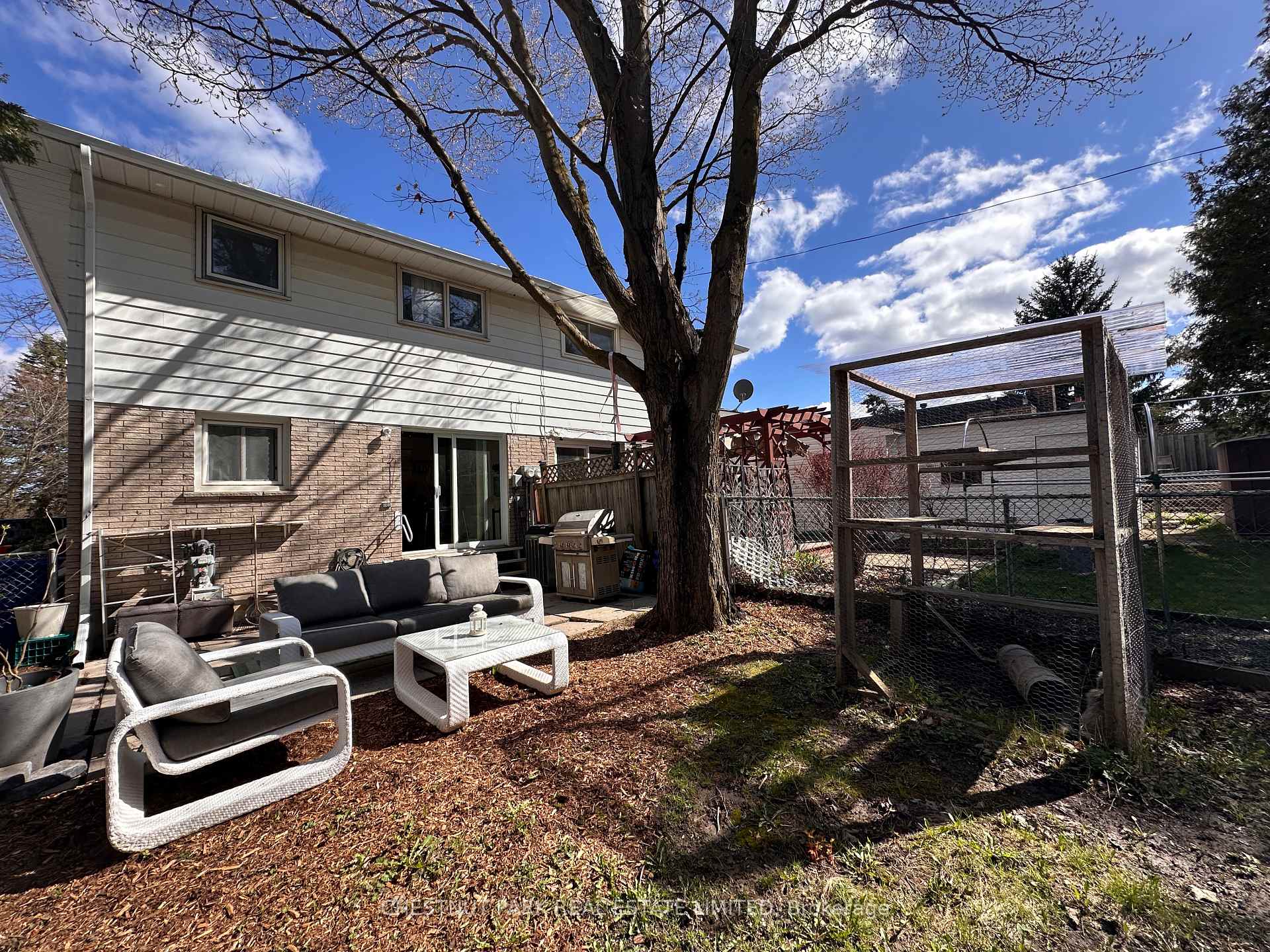 4 Bedroom Single Family Home/House's Image 46
