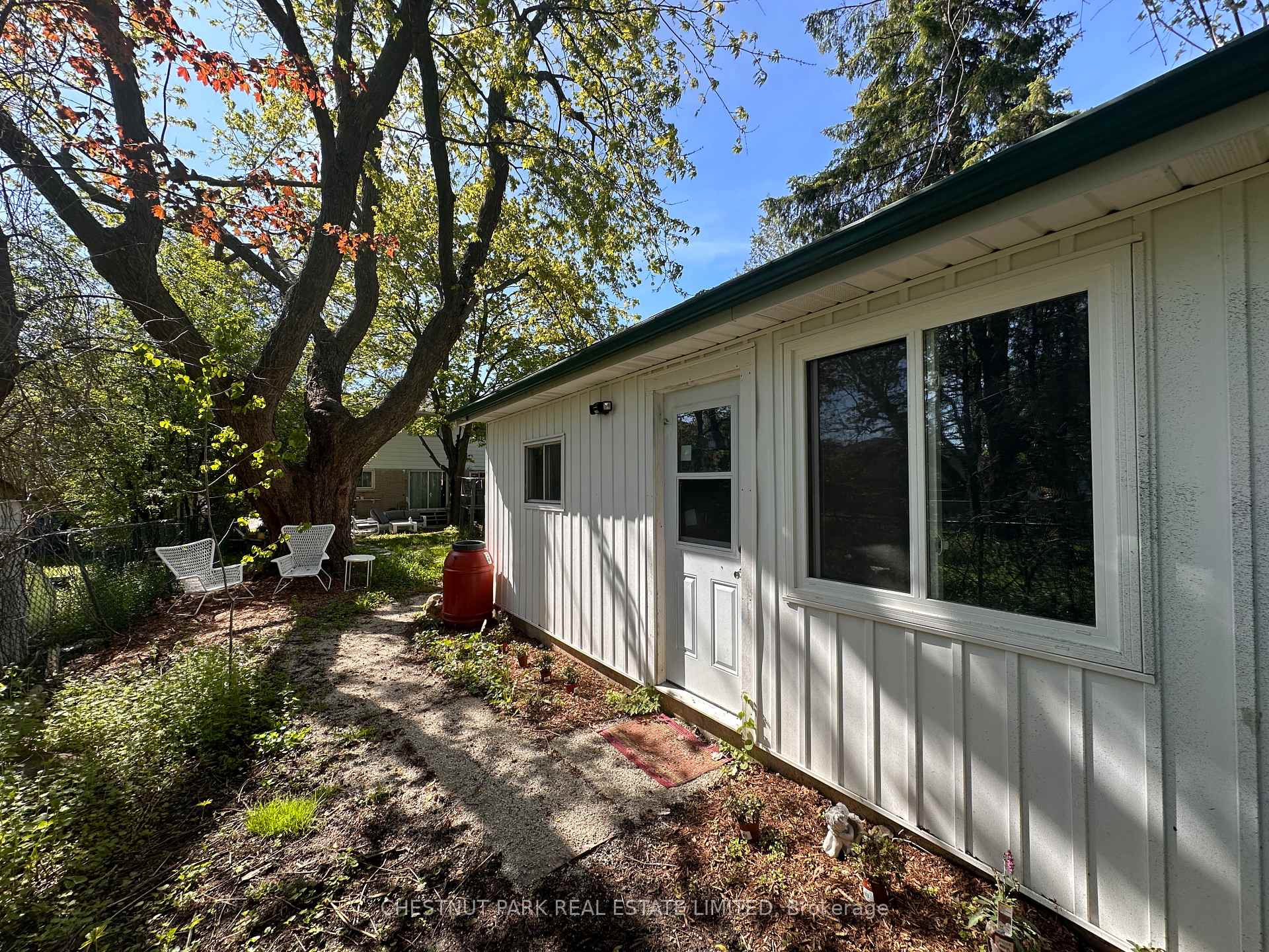4 Bedroom Single Family Home/House's Image 37