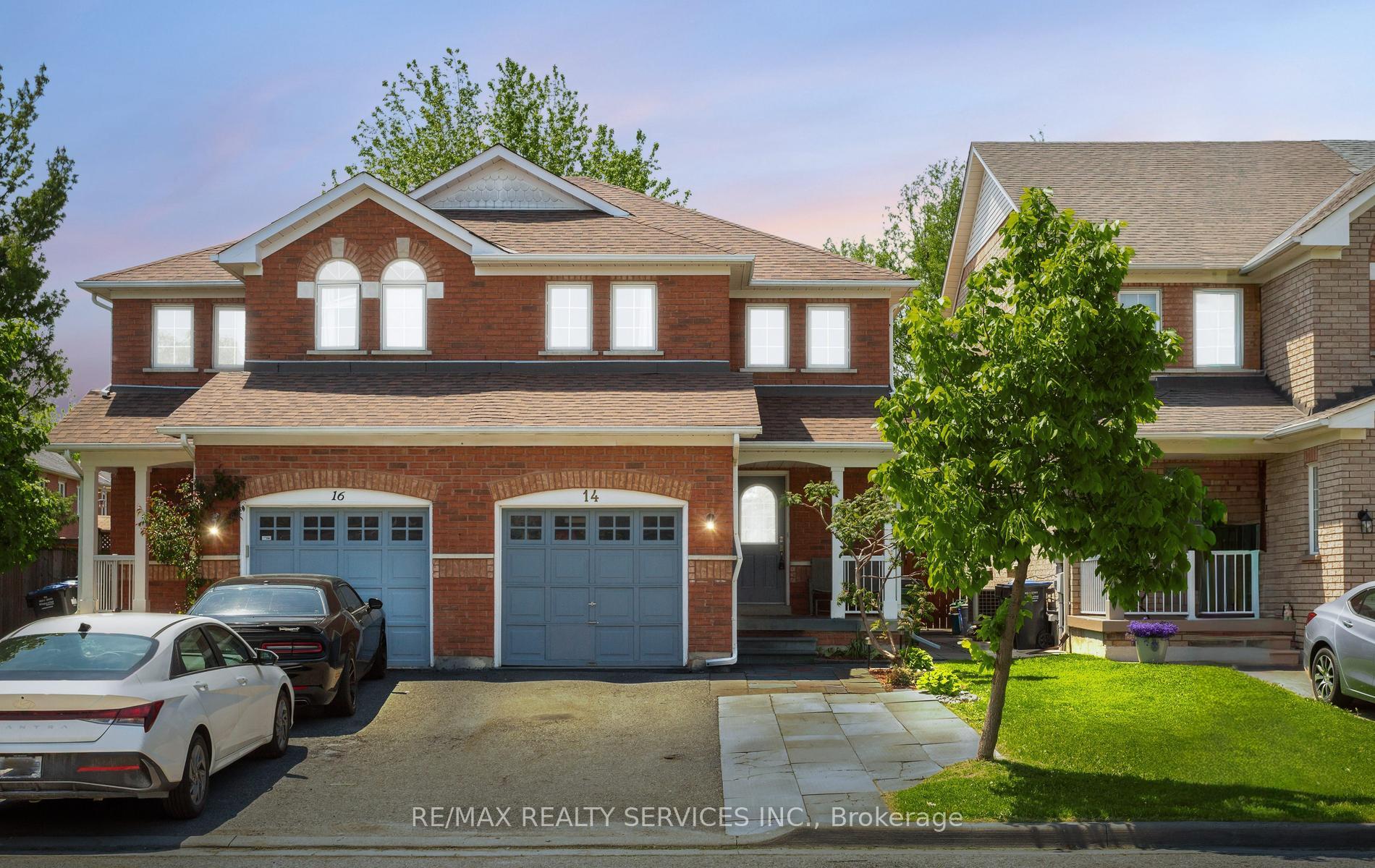 14 Todmorden Drive Brampton Ontario Canada Sale residential Rich Copley RE/MAX Realty Services Inc., Brokerage*