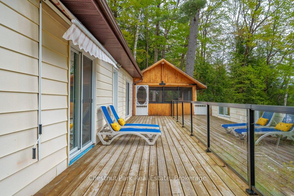 3 Bedroom Single Family Home/House's Image 8