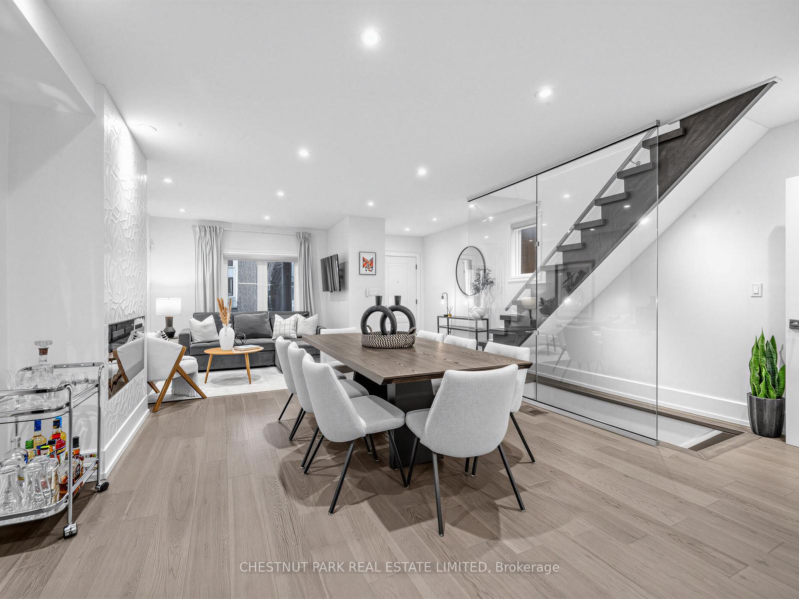 4 Bedroom Single Family Home/House's Image 9
