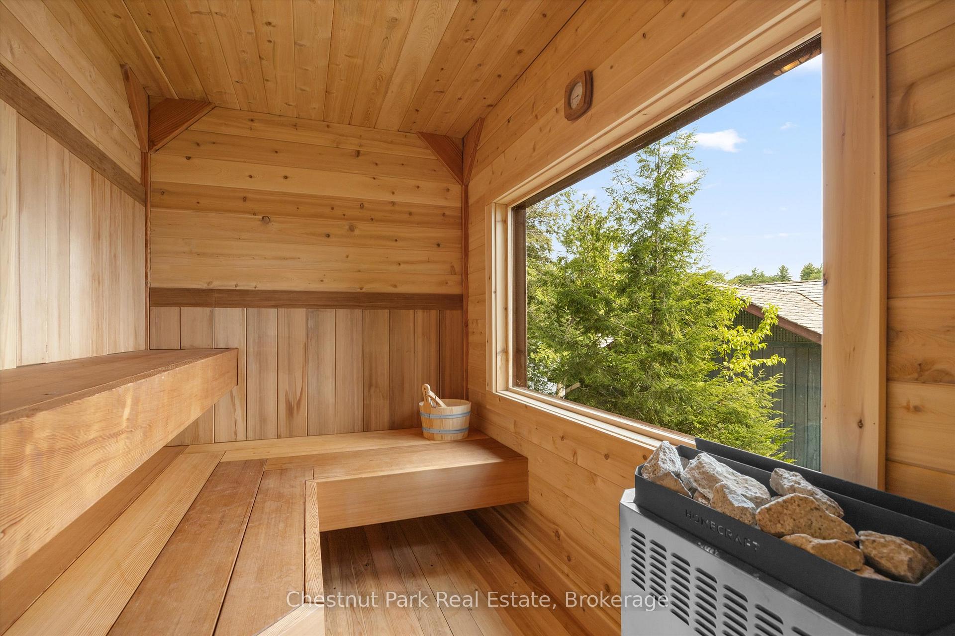 5 Bedroom Single Family Home/House's Image 30