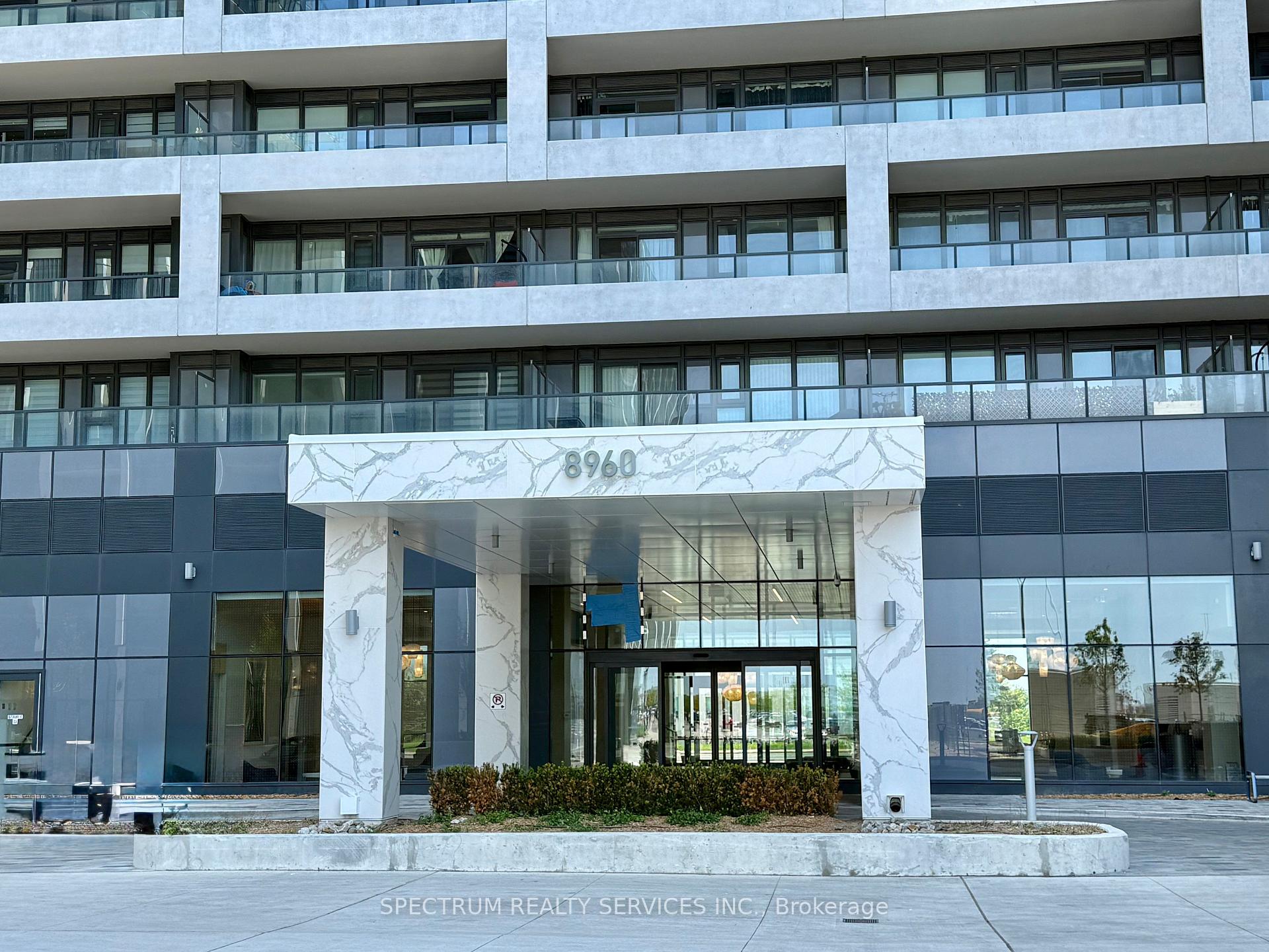 427 - 8960 Jane Street Vaughan Ontario Canada Sale residential Lazlo Vavrovics Spectrum Realty Services Inc., Brokerage *