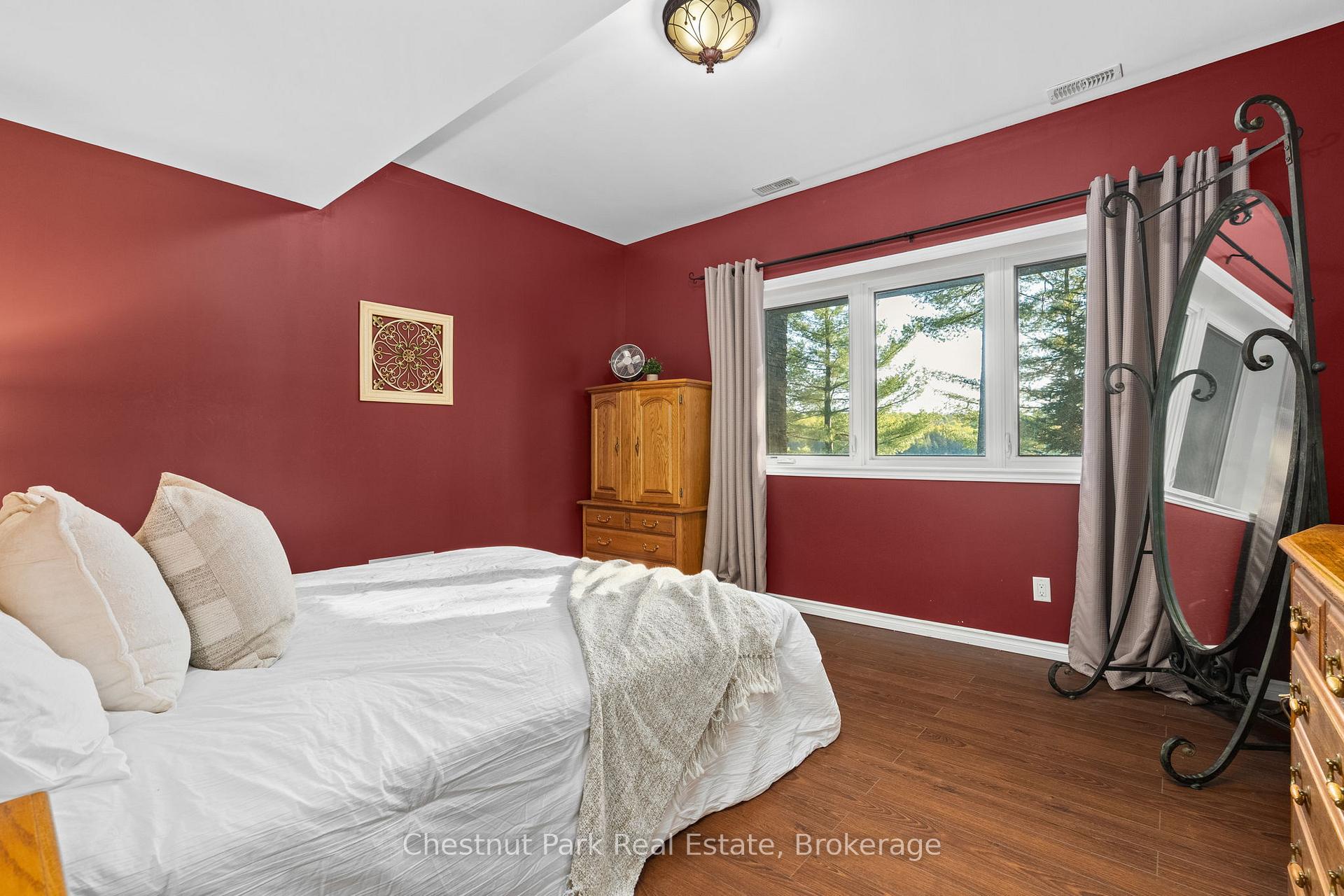 3 Bedroom Single Family Home/House's Image 43