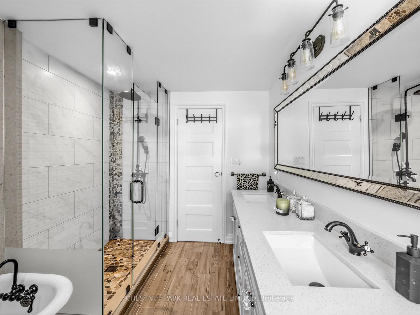 4 Bedroom Single Family Home/House's Image 19