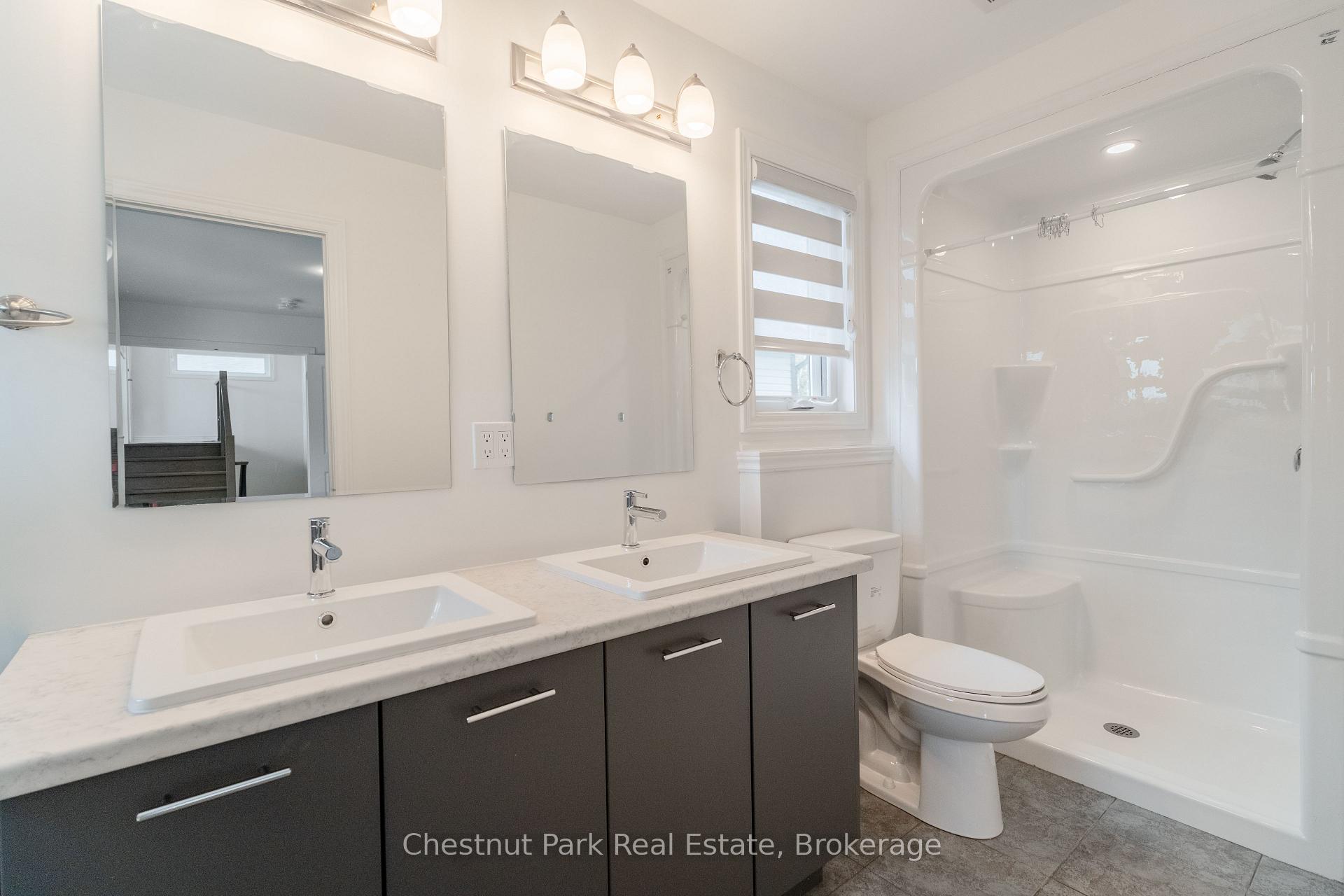 4 Bedroom Other's Image 27