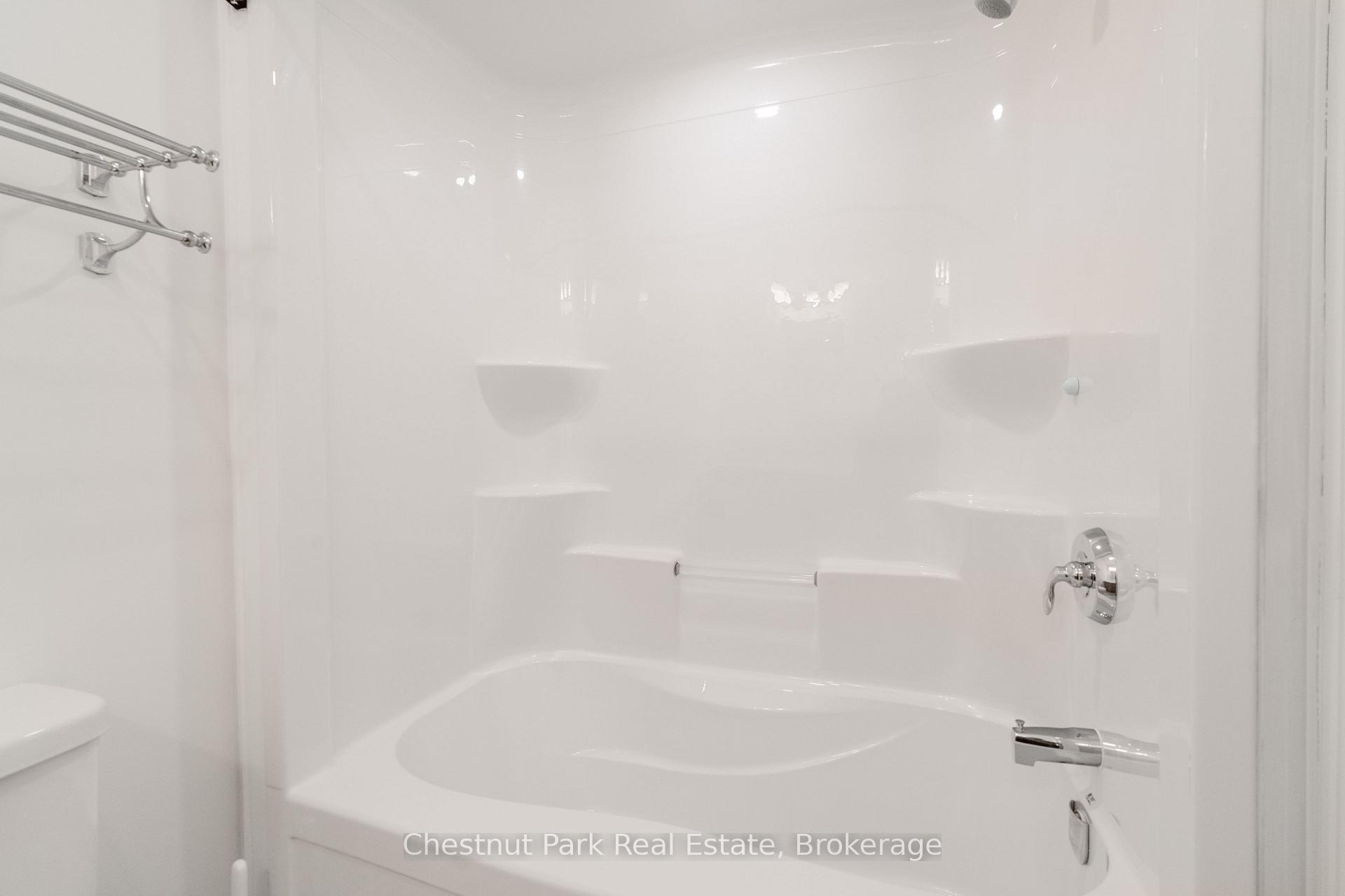 4 Bedroom Other's Image 18