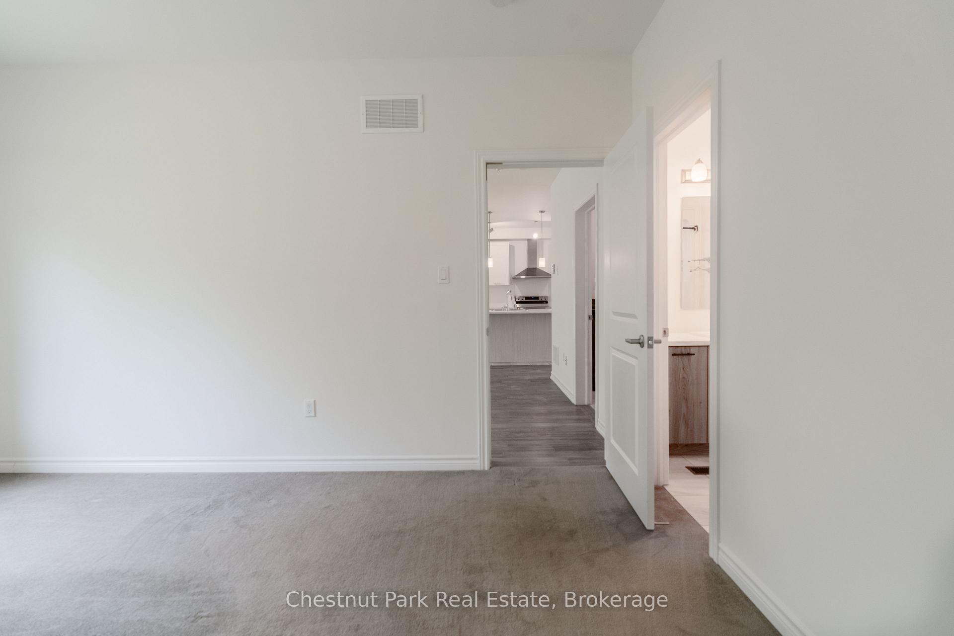 4 Bedroom Other's Image 15