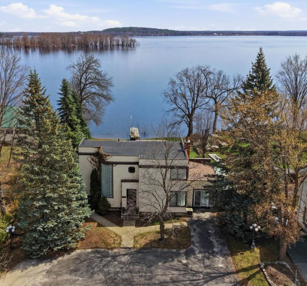 139 Victoria  St S Tweed Ontario Canada Sold residential Shawna Trudeau RE/MAX HALLMARK FIRST GROUP REALTY LTD. Brokerage*