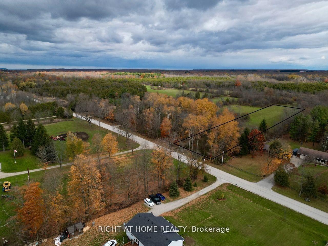 397641 10 CONCESSION Meaford Ontario Canada Sale residential Guido Bernal Right at Home Realty, Brokerage*