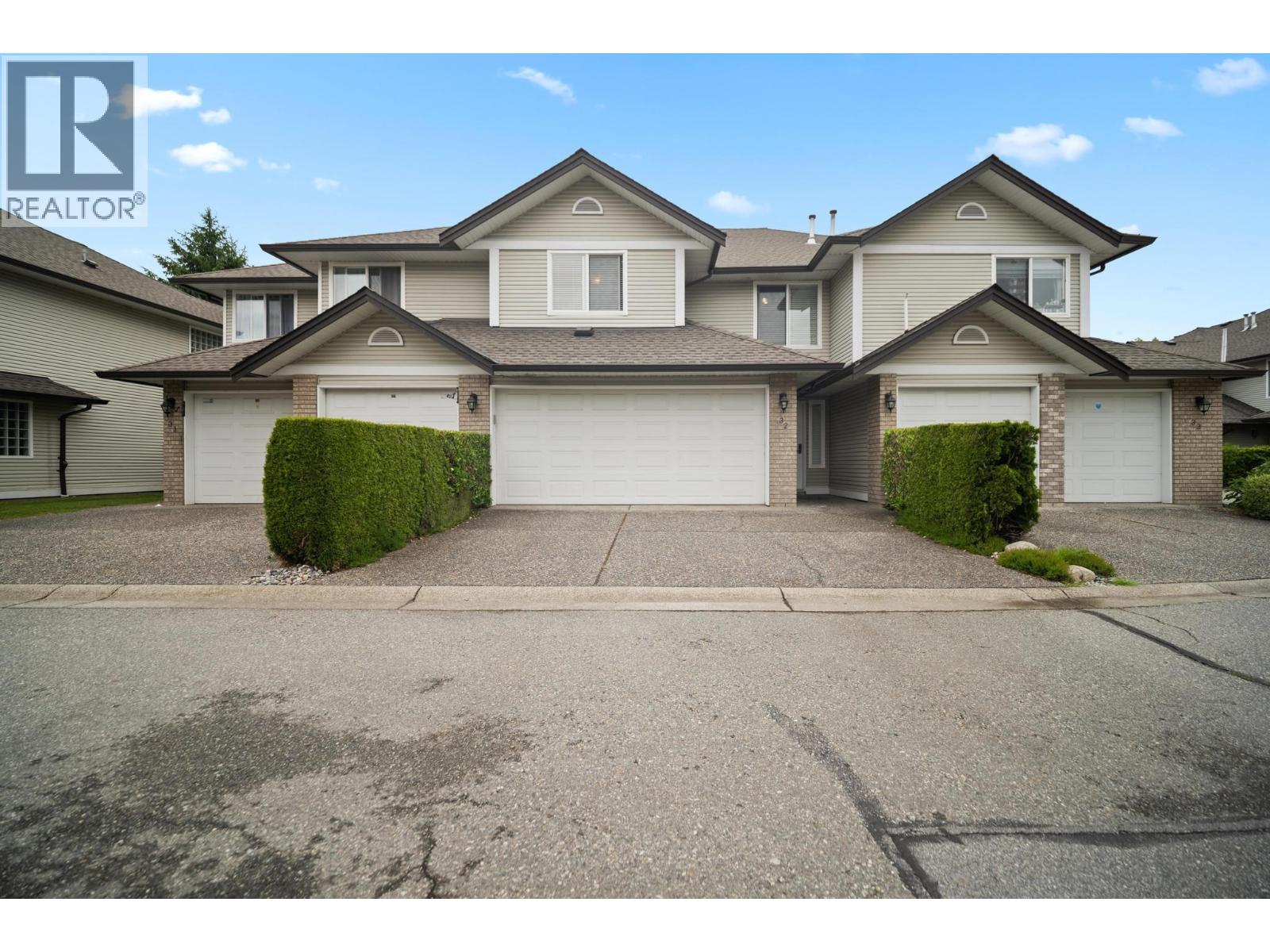 32 1370 RIVERWOOD GATE BOULEVARD Port Coquitlam British Columbia Canada Sale residential Cindy Poppy HomeLife Benchmark Realty Corp.