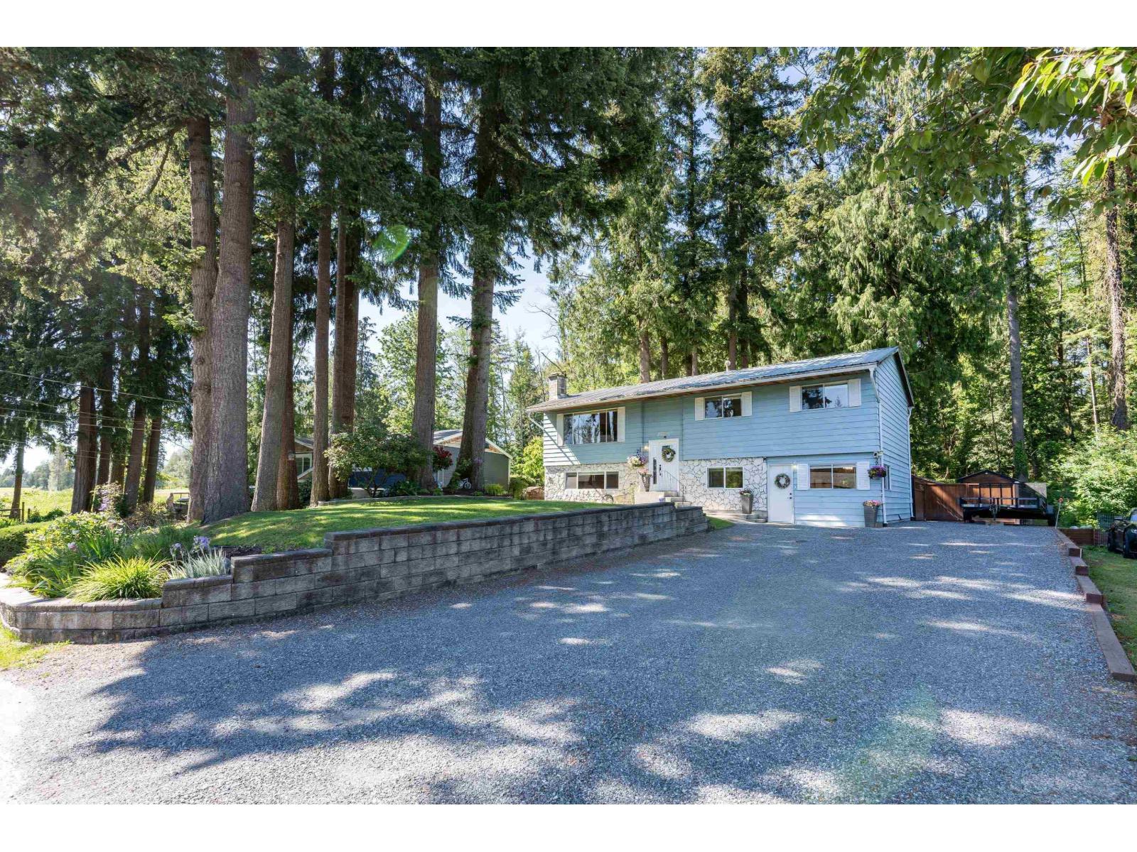 25165 11B AVENUE Langley British Columbia Canada Sale residential Effie Sachami HOMELIFE ADVANTAGE REALTY LTD,