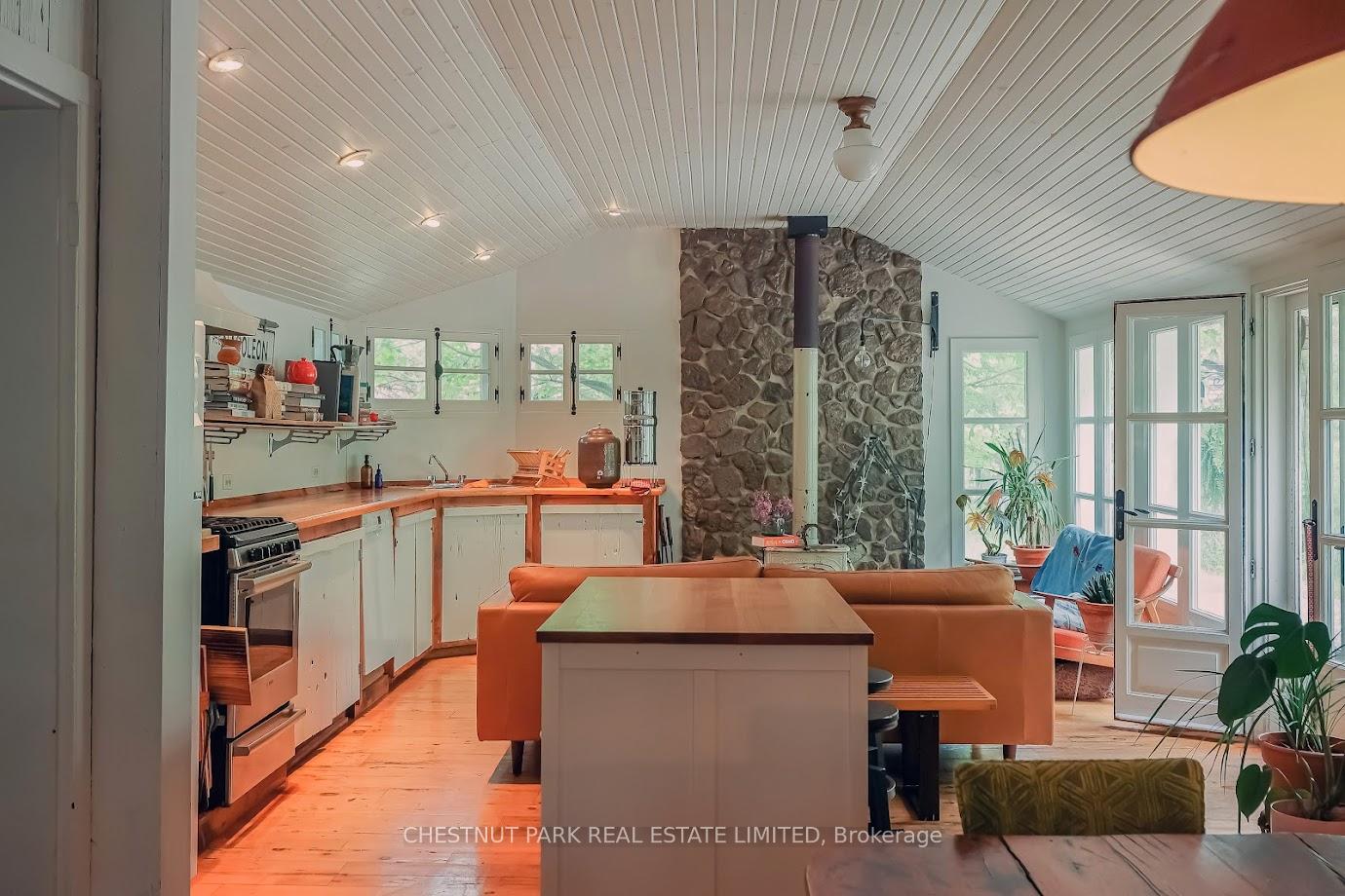 2 Bedroom Single Family Home/House's Image 24