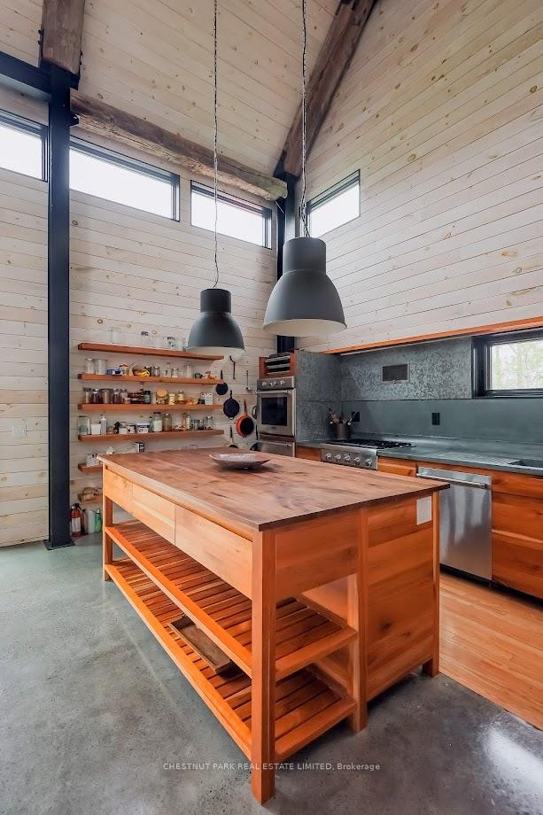 2 Bedroom Single Family Home/House's Image 10