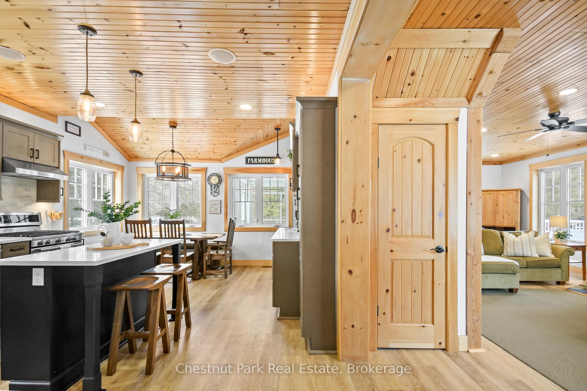 3 Bedroom Single Family Home/House's Image 14
