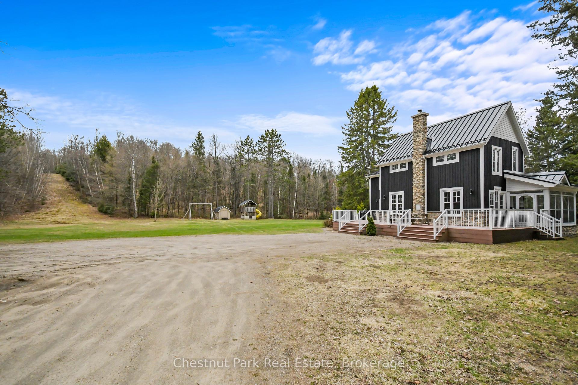 3 Bedroom Single Family Home/House's Image 3