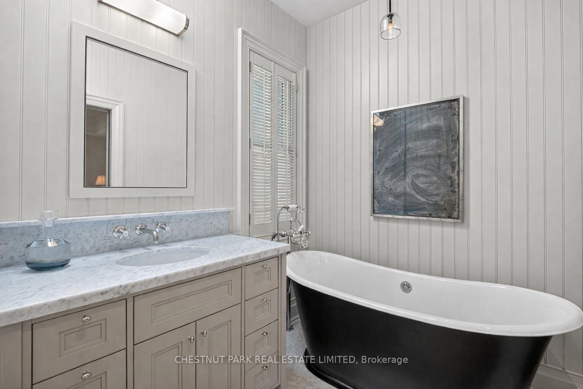 3 Bedroom Single Family Home/House's Image 22