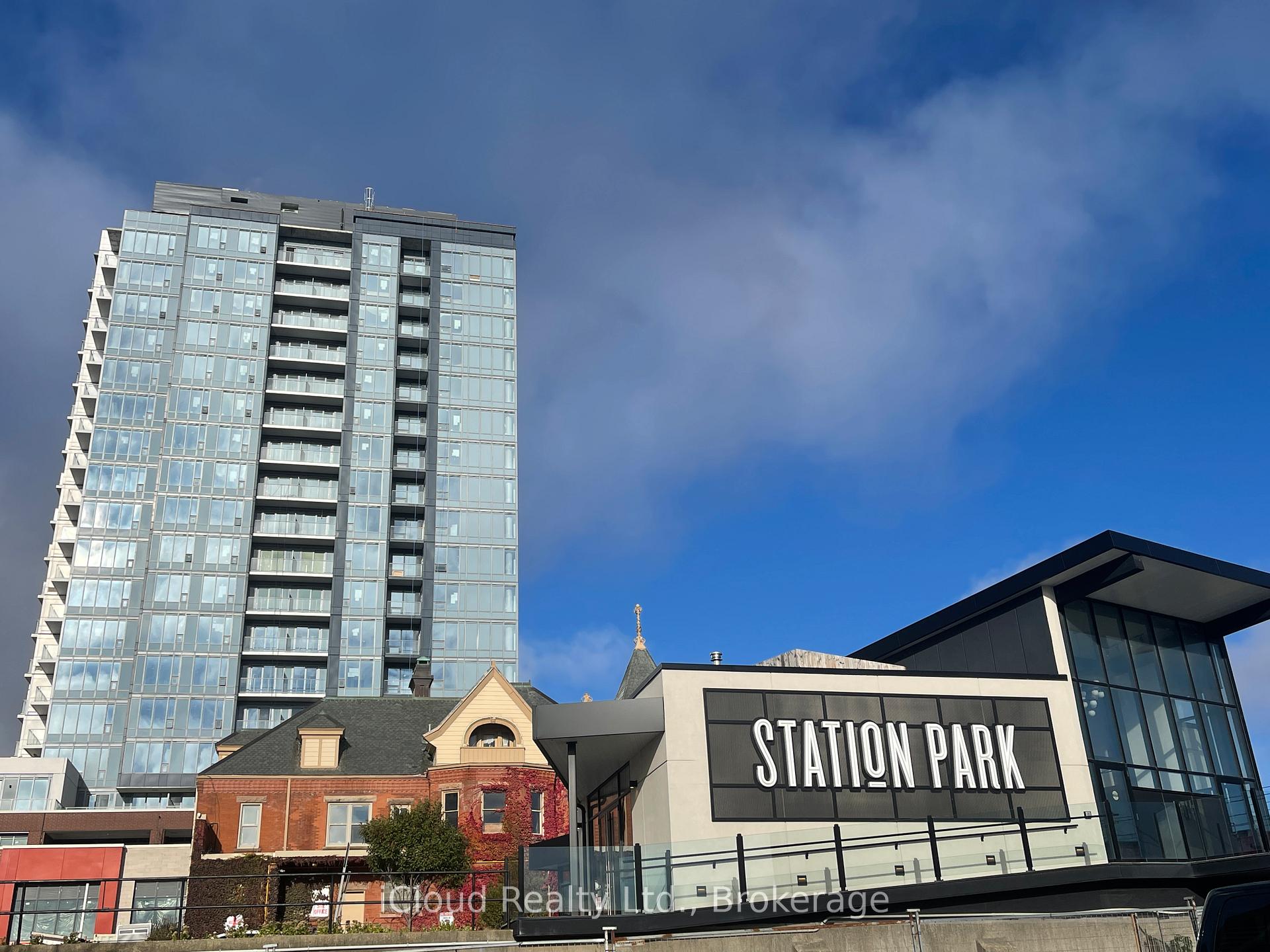 202 - 5 Wellington Street S Kitchener Ontario Canada Rent residential Ali Ahmadi iCloud Realty Ltd. 