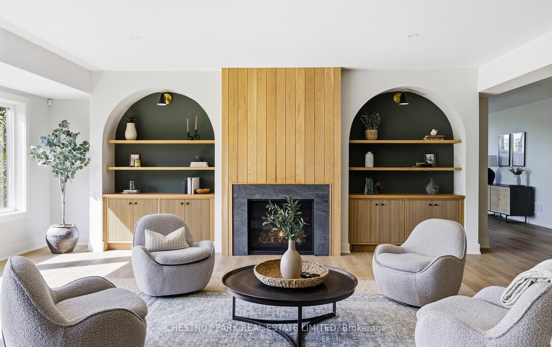5 Bedroom Single Family Home/House's Image 27