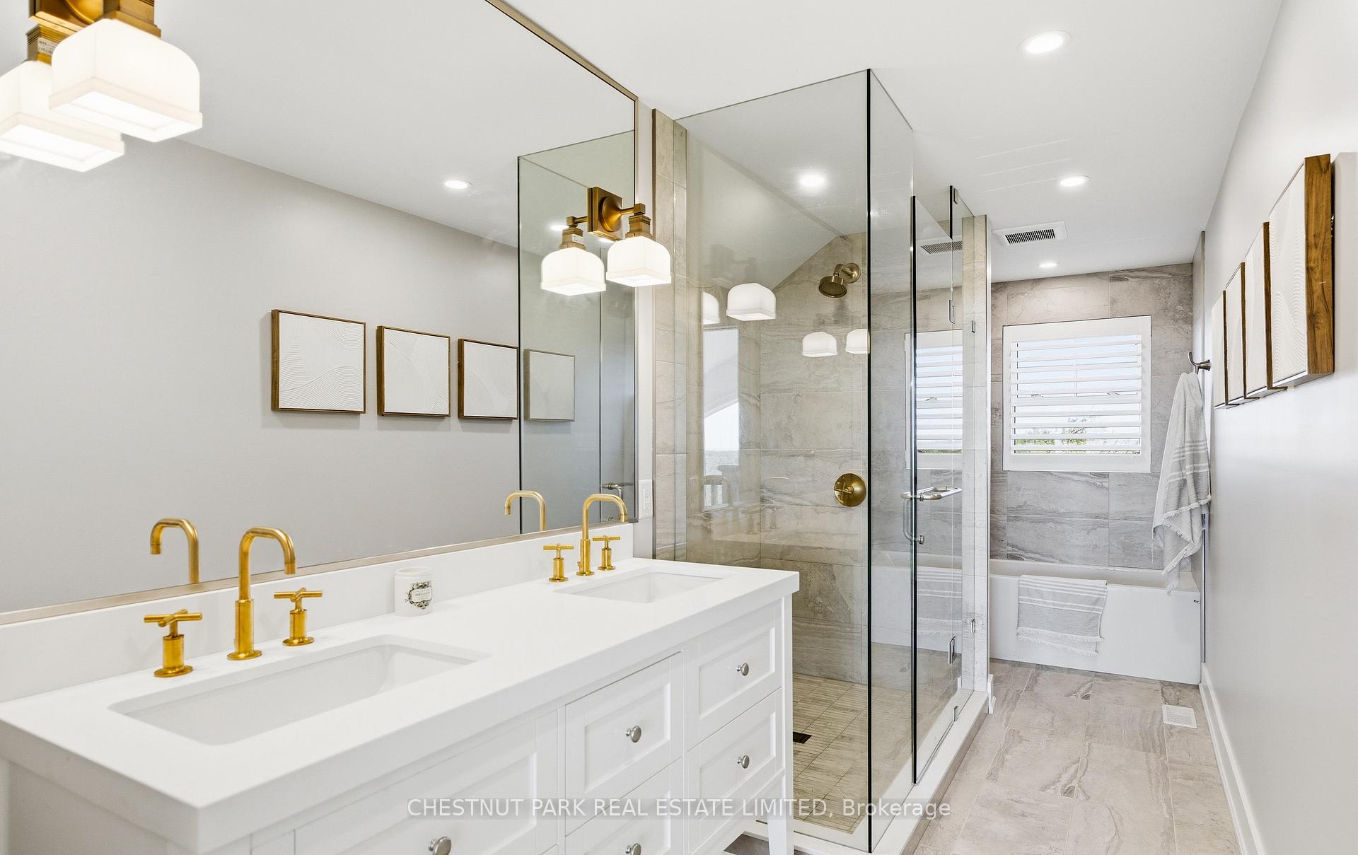 5 Bedroom Single Family Home/House's Image 23