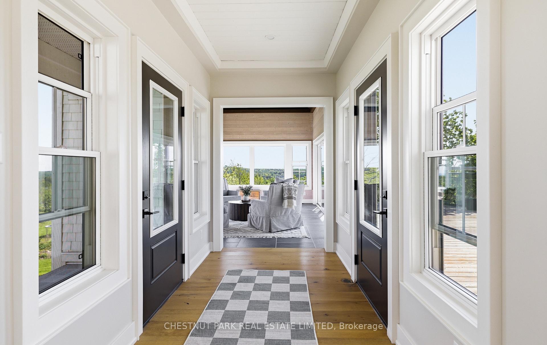5 Bedroom Single Family Home/House's Image 11