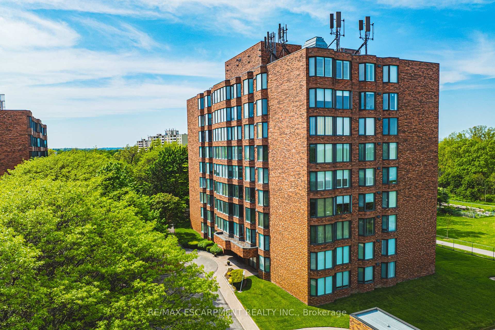 103 - 180 Limeridge Road W Hamilton Ontario Canada Sale residential   The Kazan Realty Group