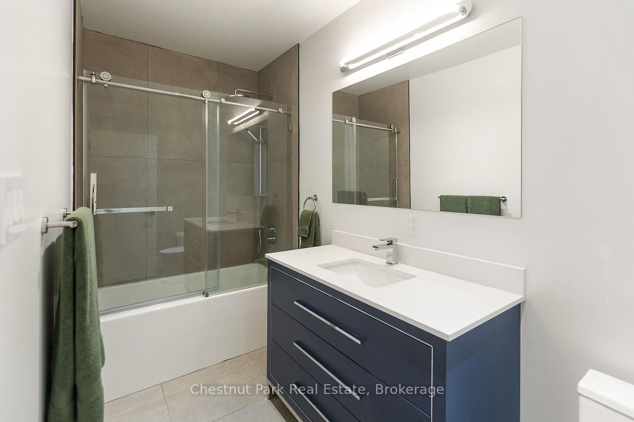 4 Bedroom Single Family Home/House's Image 25