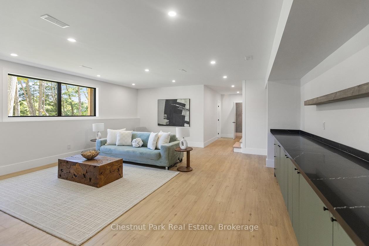 4 Bedroom Single Family Home/House's Image 21