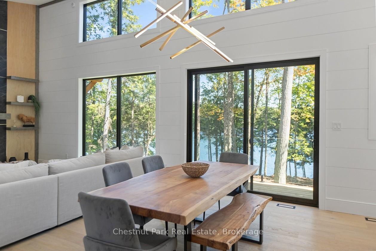 4 Bedroom Single Family Home/House's Image 4