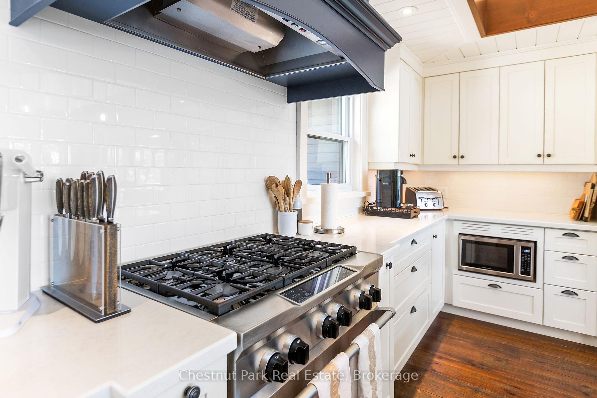 3 Bedroom Single Family Home/House's Image 4
