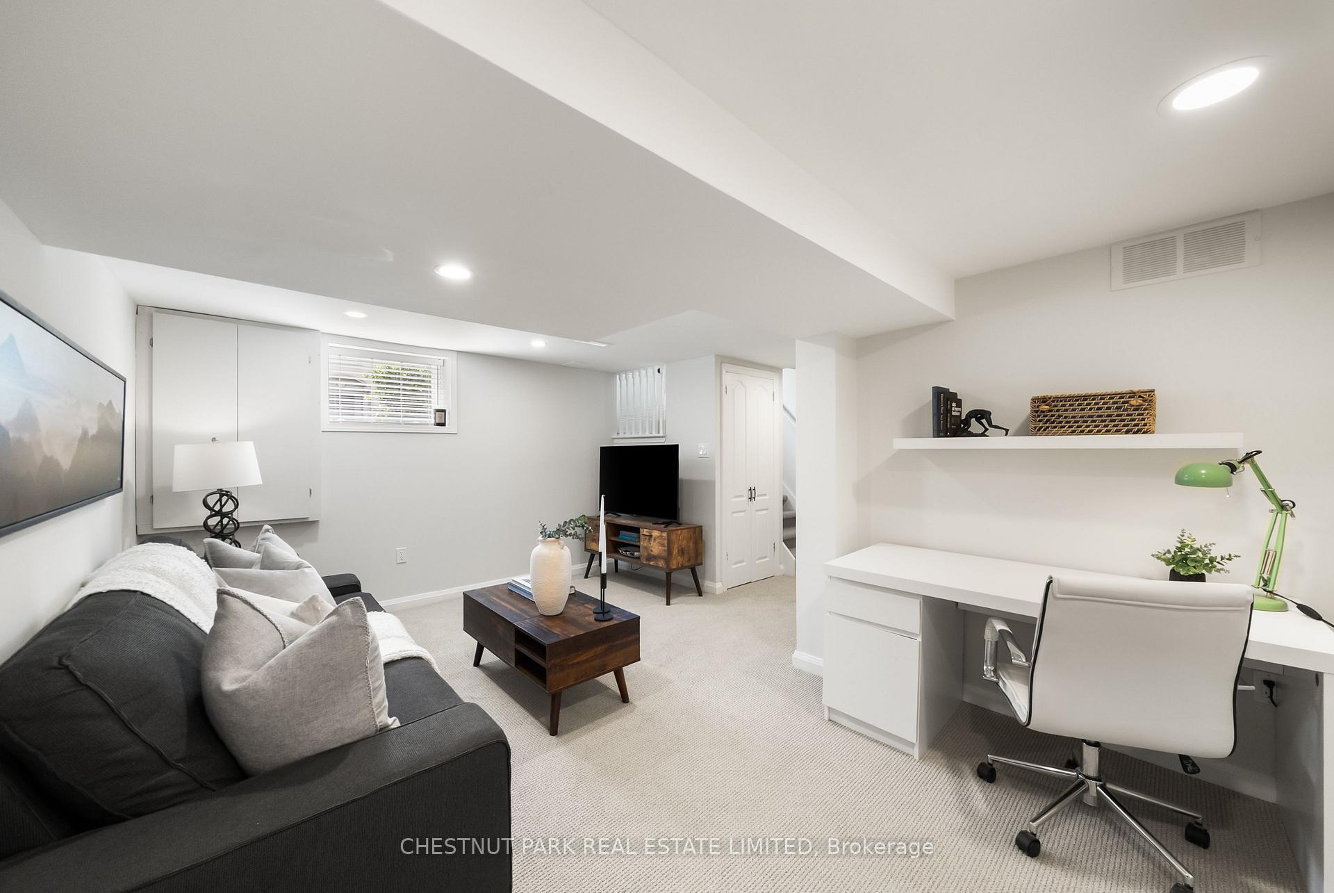 4 Bedroom Single Family Home/House's Image 23