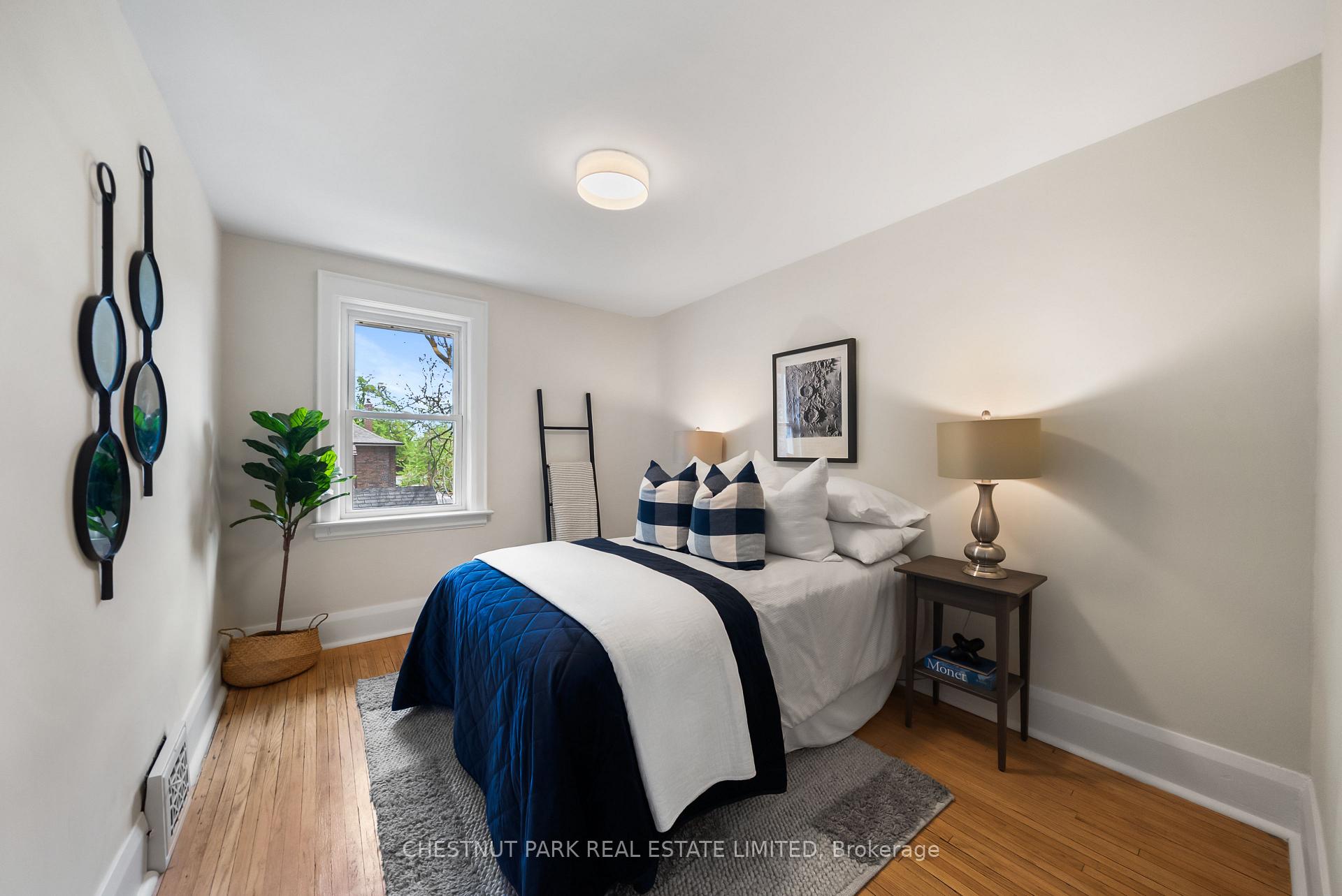 4 Bedroom Single Family Home/House's Image 16