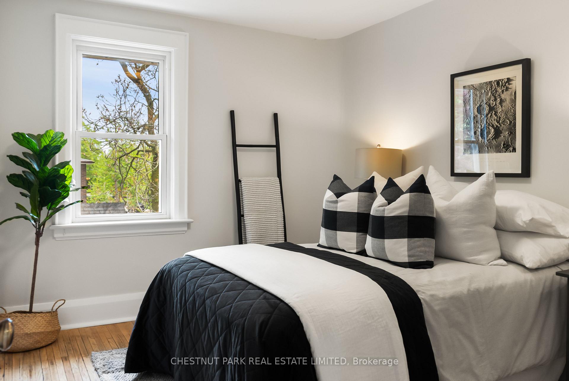 4 Bedroom Single Family Home/House's Image 15